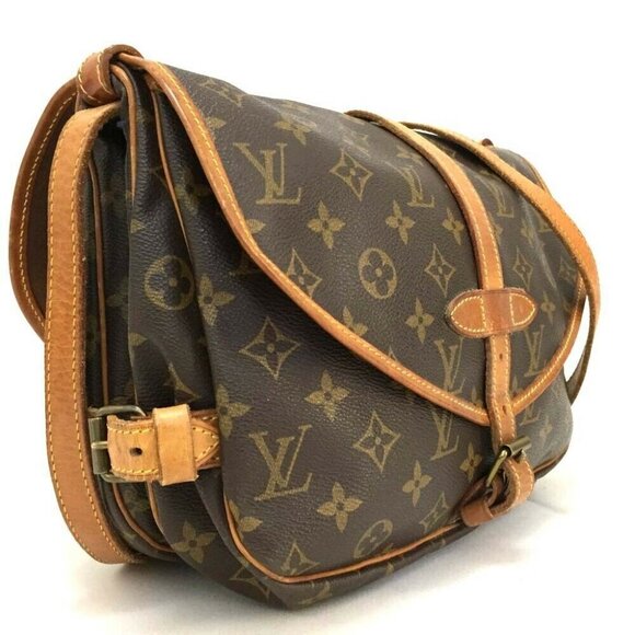 Auth Louis Vuitton Monogram Saumur 30 CrossbodyBag - Picture 5 of 12
